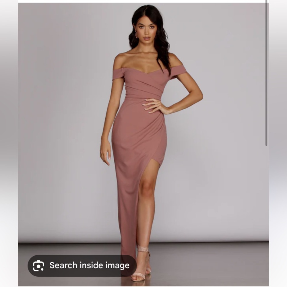 Woman’s mauve off the shoulder dress from Windsor size medium